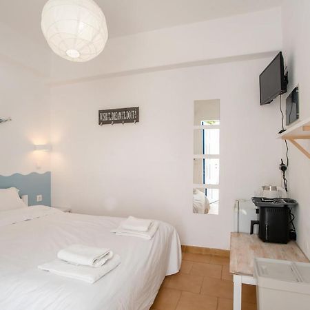 Livadia Seaside Studios 6 Парікія Екстер'єр фото